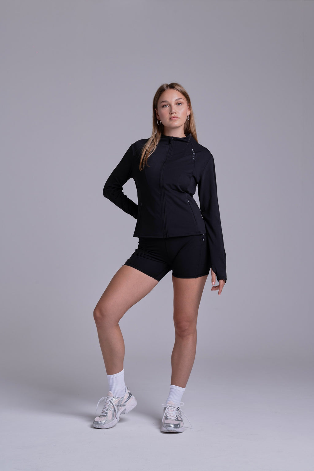 HYBRIX PERFORMANCE JACKET