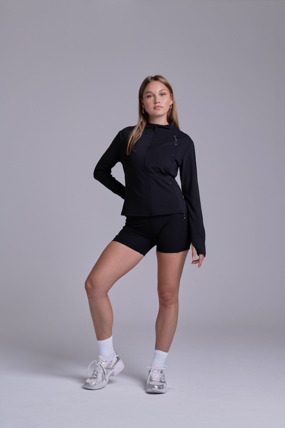 HYBRIX PERFORMANCE JACKET