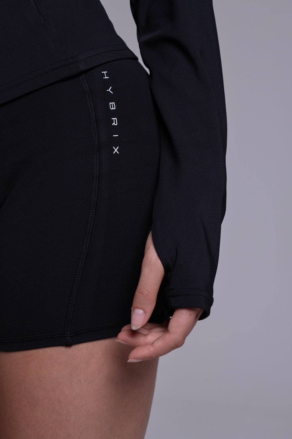 HYBRIX PERFORMANCE JACKET