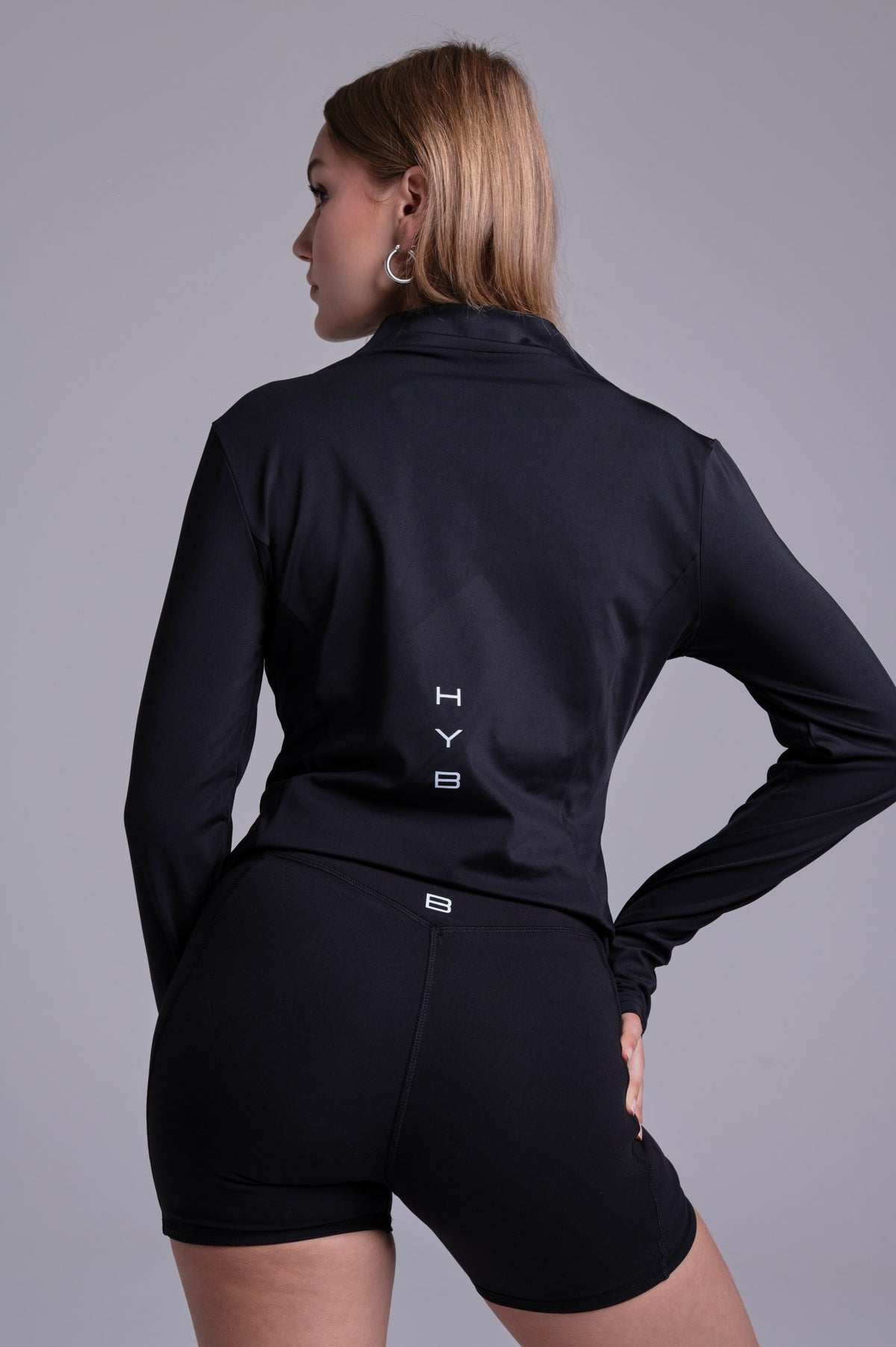 HYBRIX PERFORMANCE JACKET